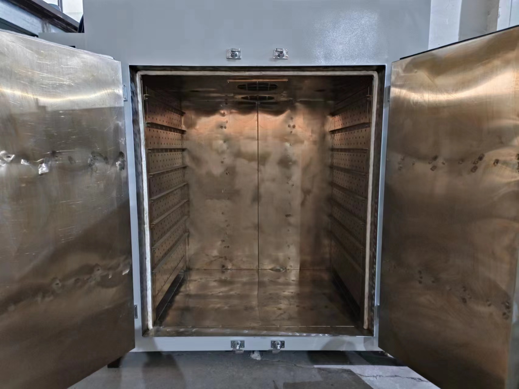 1683356974330826.jpg 3385075d0e69abd287184fa2e24c98a.jpg